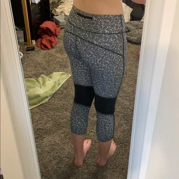 Nike crop leggings - Picture 3 of 3